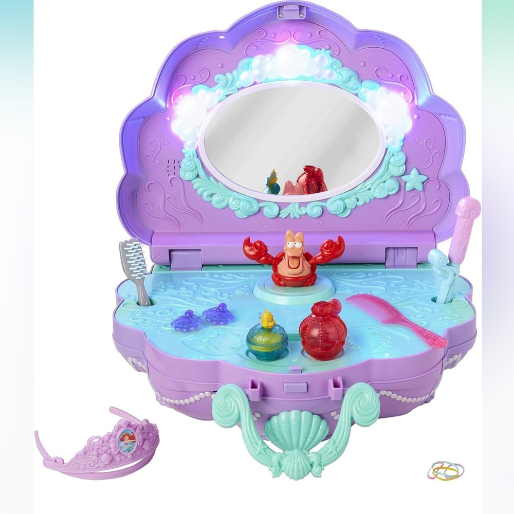 💖NWT DISNEY PRINCESS ARIEL’S VANITY, UNDER THE SEA TABLETOP, MUSIC, LIGHTS - Picture 2 of 16
